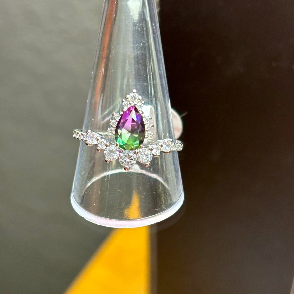 NWT BOMB PARTY RING SIZE 11!